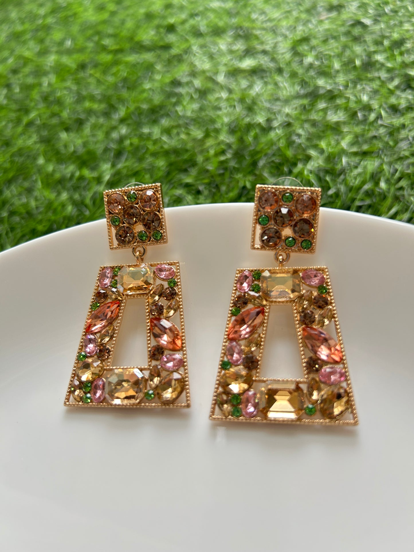Royal Radiance Drop Earrings
