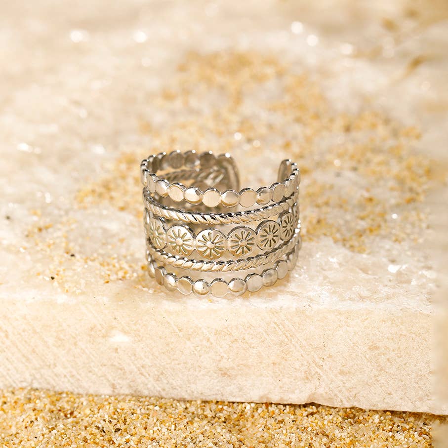 Vintage Heritage Ring