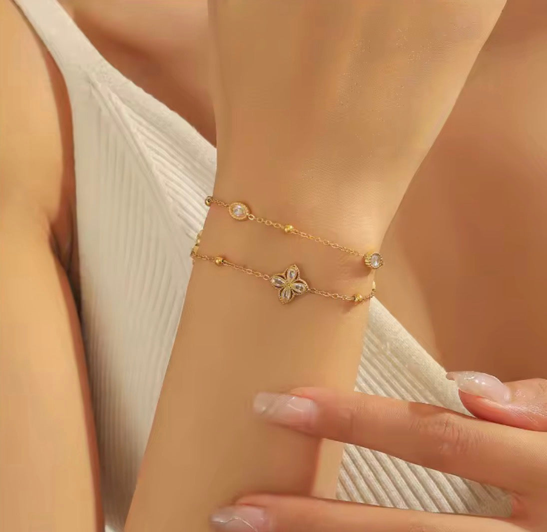 Golden Flutter Charm Bracelet