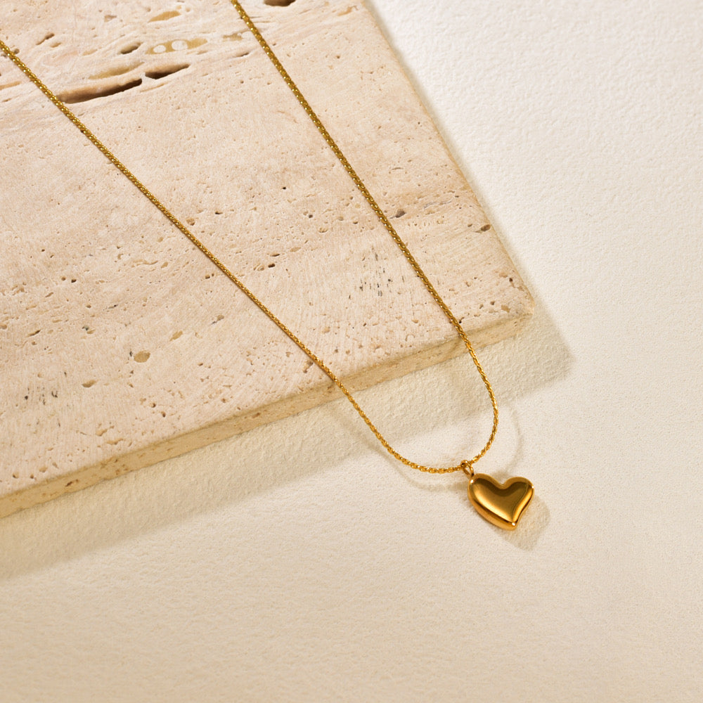 Luxe Shine Heart Necklace