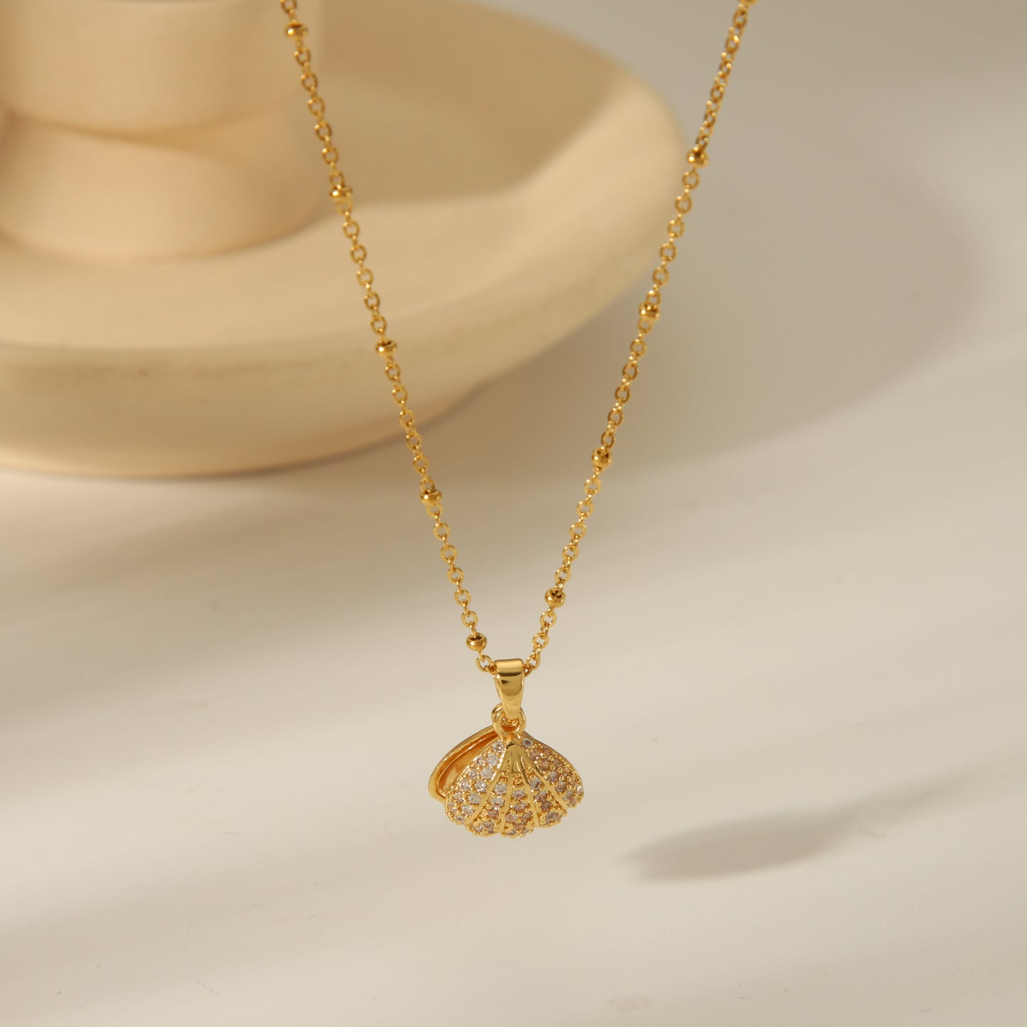 Pearl Shell Charm Necklace
