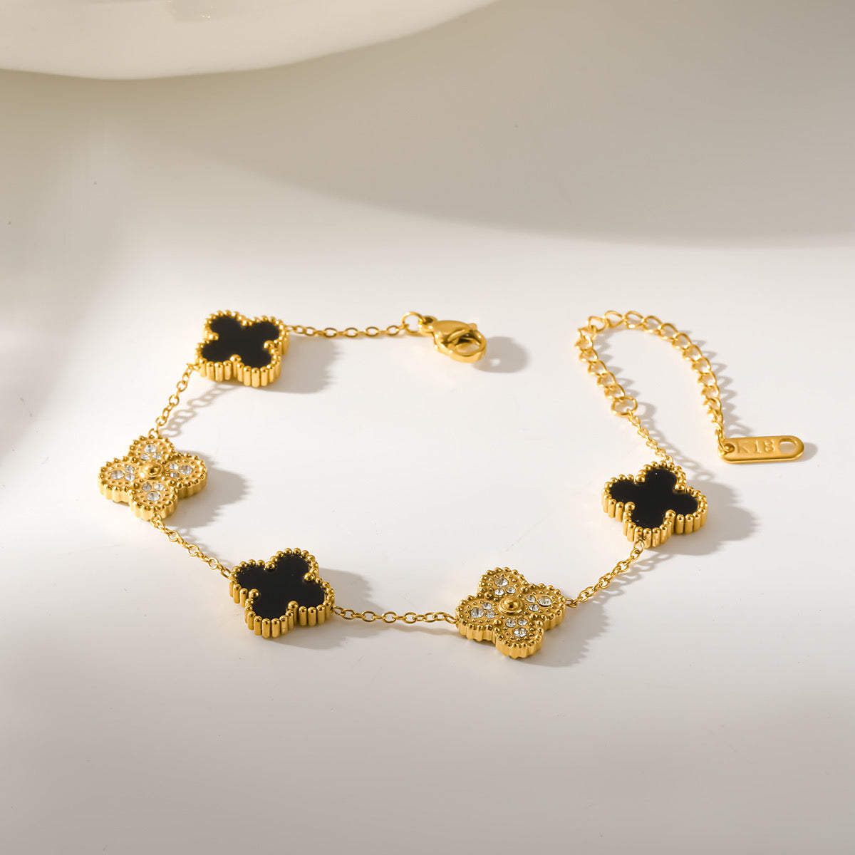 Noir Clover Convertible Bracelet