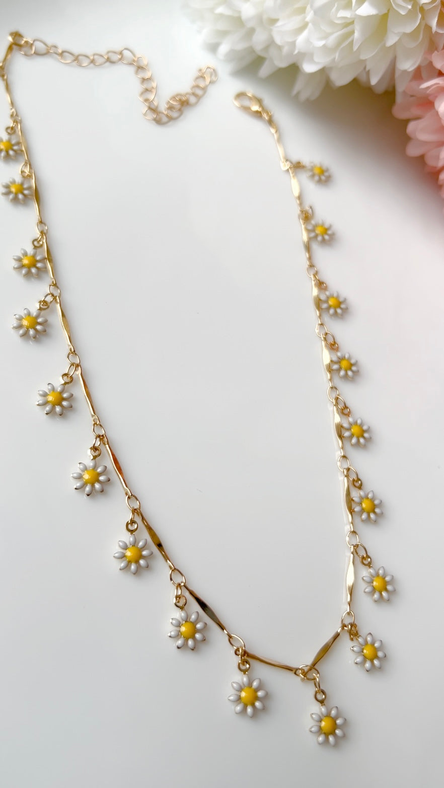 Daisy Drop Necklace