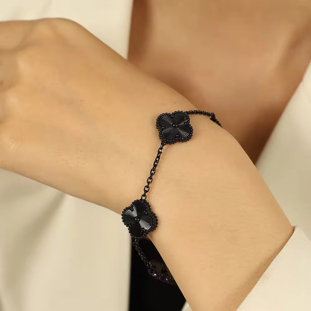 Eclipse Clover Bracelet