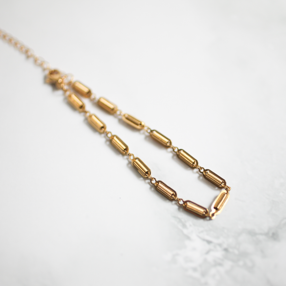 Eterna Textured Chain Bracelet