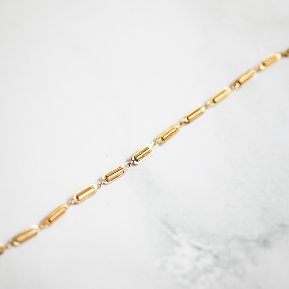 Eterna Textured Chain Bracelet