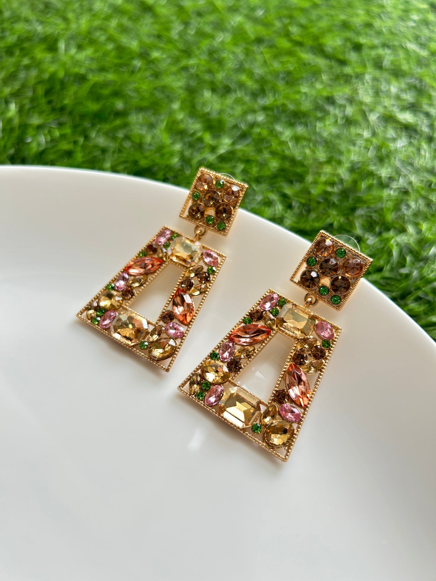 Royal Radiance Drop Earrings