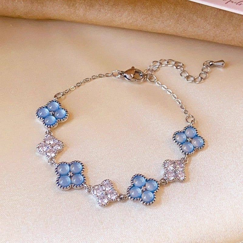 Vintage Blue Clover Bracelet