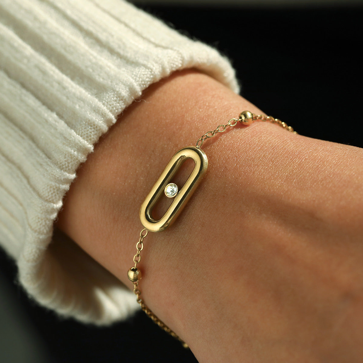 Ethereal Loop Bracelet