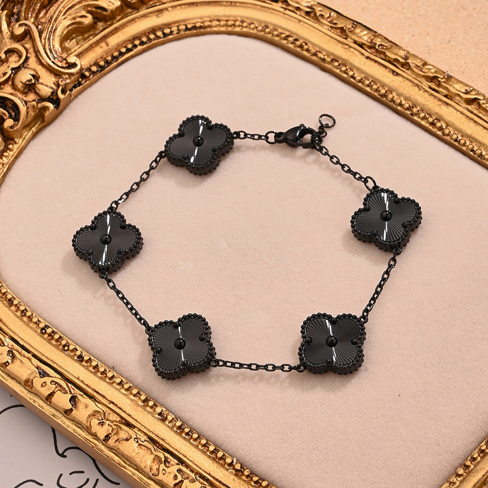 Eclipse Clover Bracelet