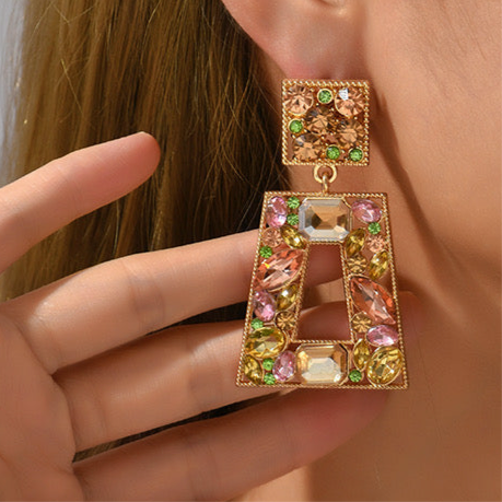 Royal Radiance Drop Earrings