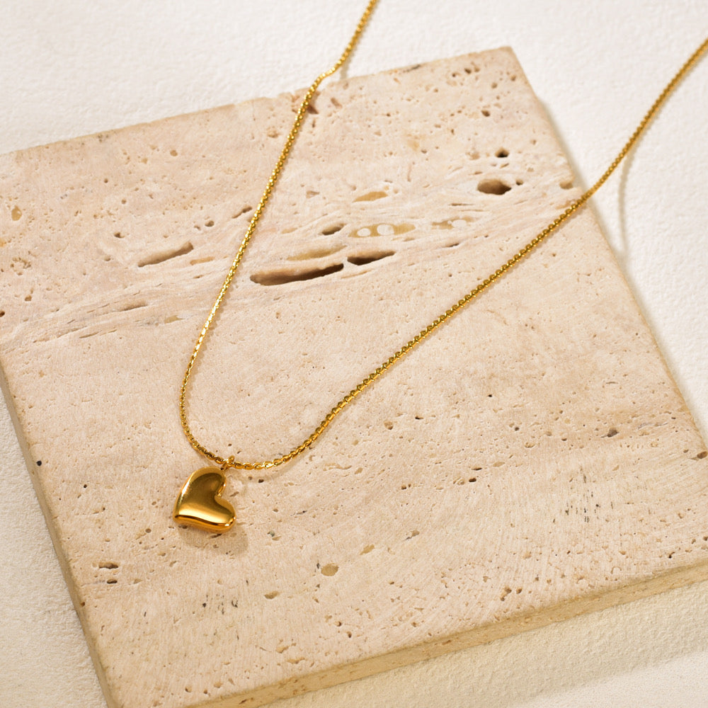 Luxe Shine Heart Necklace