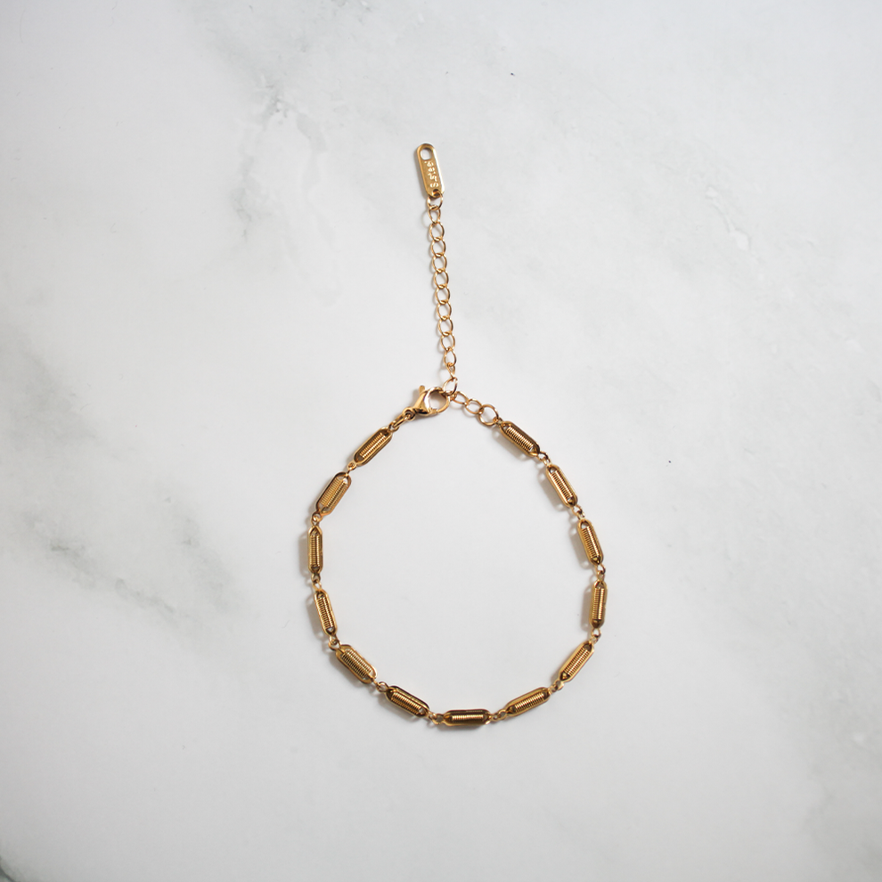 Eterna Textured Chain Bracelet