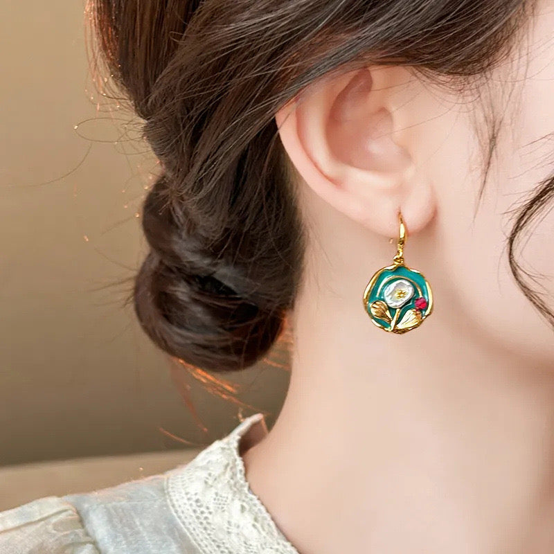 Blooming Aura Earrings