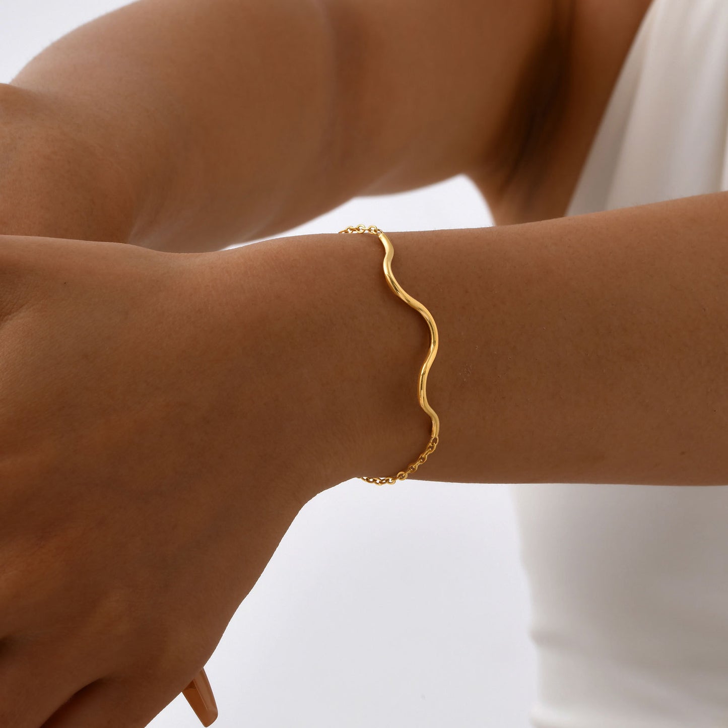 Serene Wave Bracelet