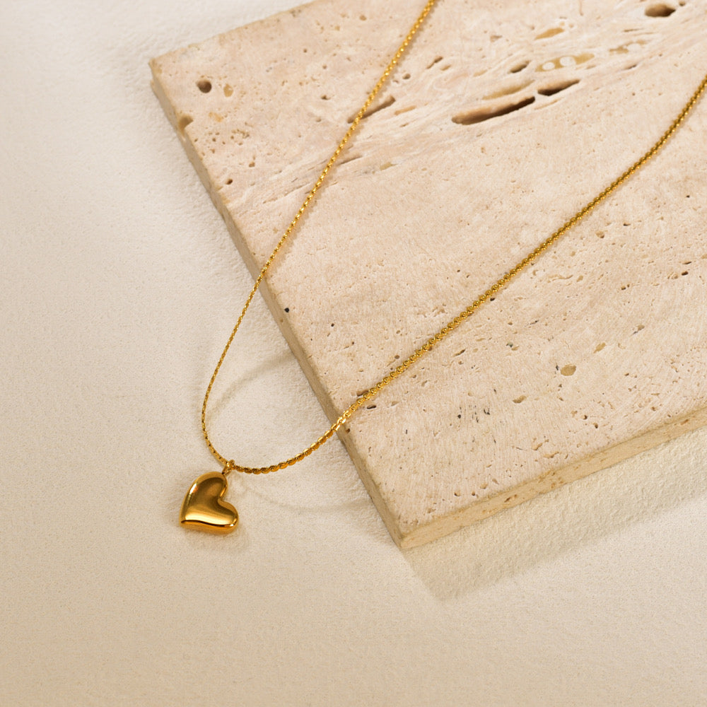 Luxe Shine Heart Necklace