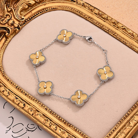 Clover Royale Bracelet