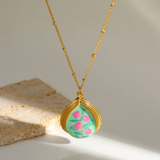 Flora Crest Necklace